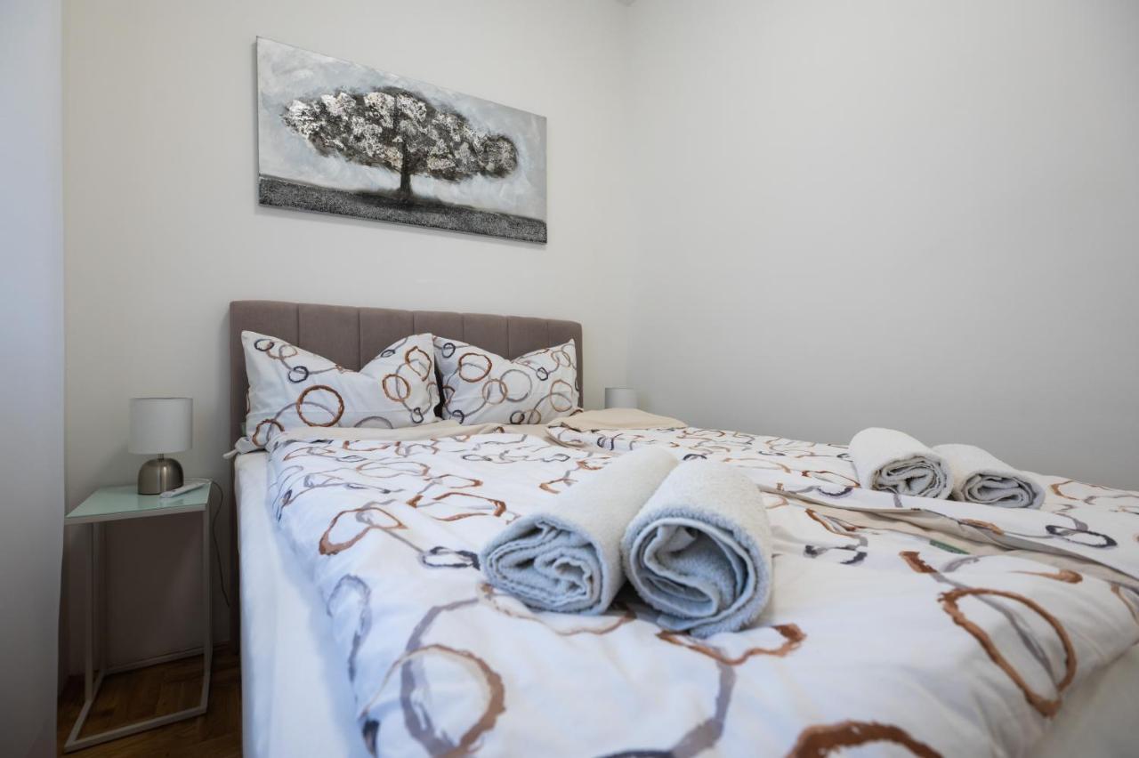 Apartments Batur ザダル エクステリア 写真