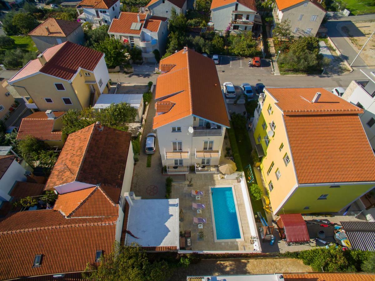 Apartments Batur ザダル エクステリア 写真